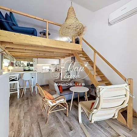 Semesterbostad Maison 4 Personnes 3 Etoiles Avec Piscine Et Acces Pramousquier Le Rayol-Canadel-sur-Mer
